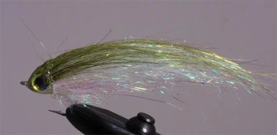 Fly-Dressing Magic Minnow Chartreuse #2 3 Fly-Dressing Magic Minnow Chartreuse #2